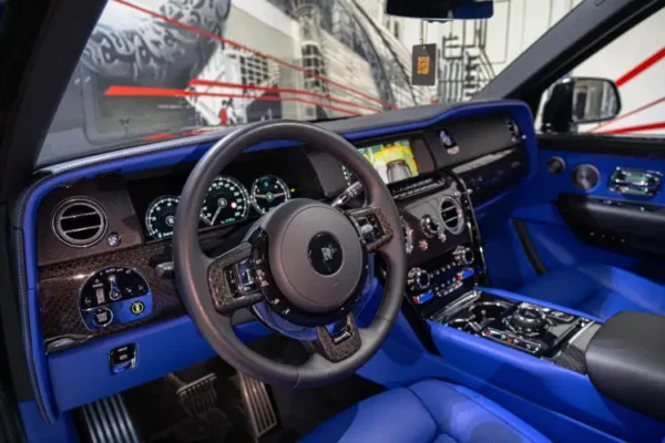 Rent Rolls Royce Phantom With Driver Dubai and Abu Dhabi | Luxury Car Hire | Car with Driver