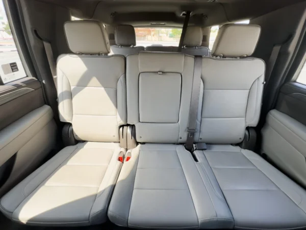 Rent GMC Yukon Chauffeur Service Dubai and Abu dhabi
