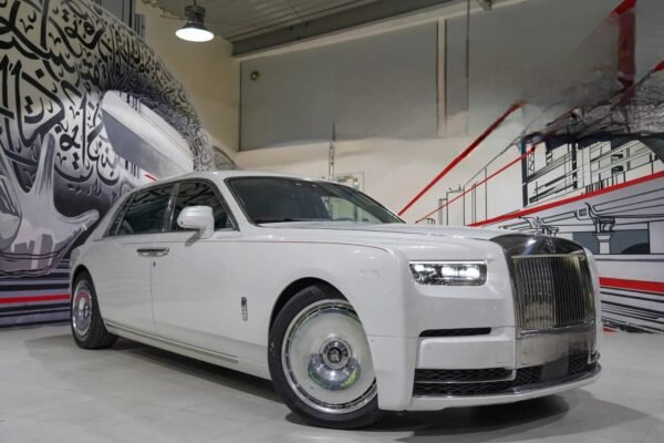 Rolls Royce Cullinan With Driver Dubai and Abu Dhabi | Luxury SUV Hire | Car with Driver