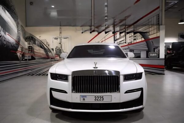 Rent Rolls Royce Ghost With Driver Dubai and Abu Dhabi | Luxury Car Hire | Car with Driver