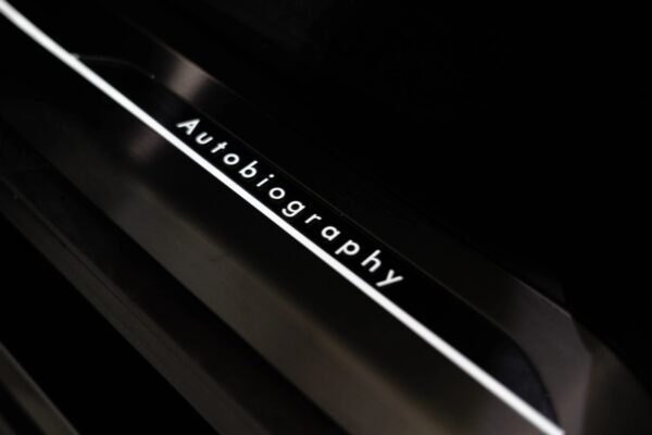Rent Range Rover With Driver Dubai and Abu Dhabi | Luxury SUV Hire | Car with Driver