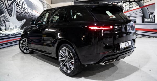 Rent Range Rover With Driver Dubai and Abu Dhabi | Luxury SUV Hire | Car with Driver